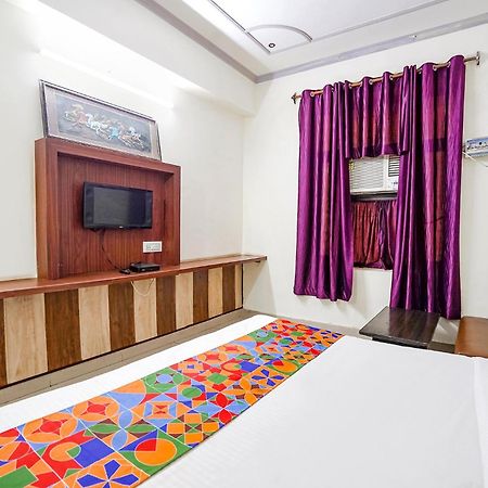 Fabhotel Prashant Palace Mysore Bagian luar foto