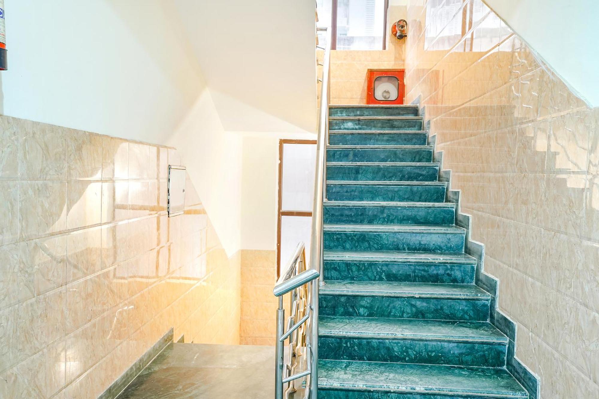 Fabhotel Prashant Palace Mysore Bagian luar foto