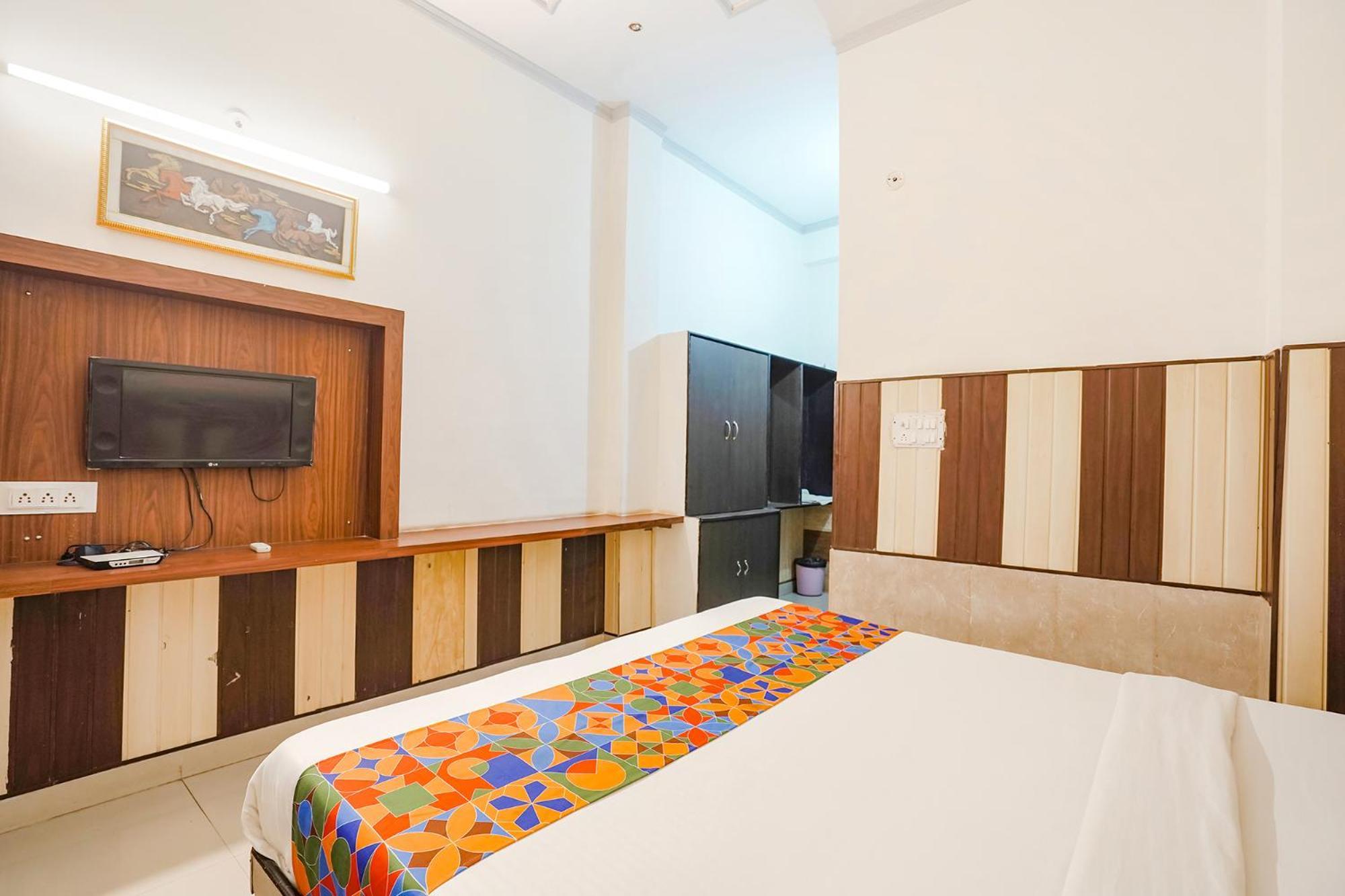Fabhotel Prashant Palace Mysore Bagian luar foto