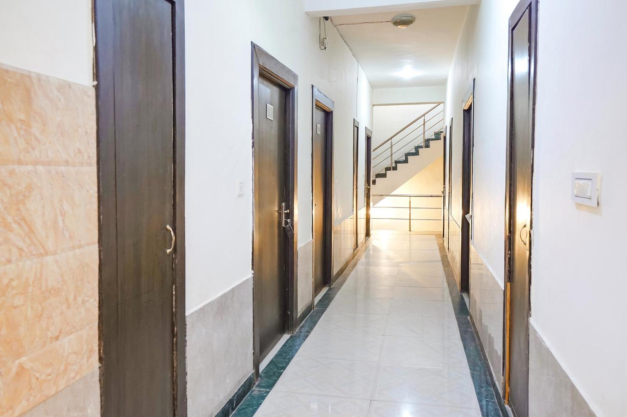 Fabhotel Prashant Palace Mysore Bagian luar foto