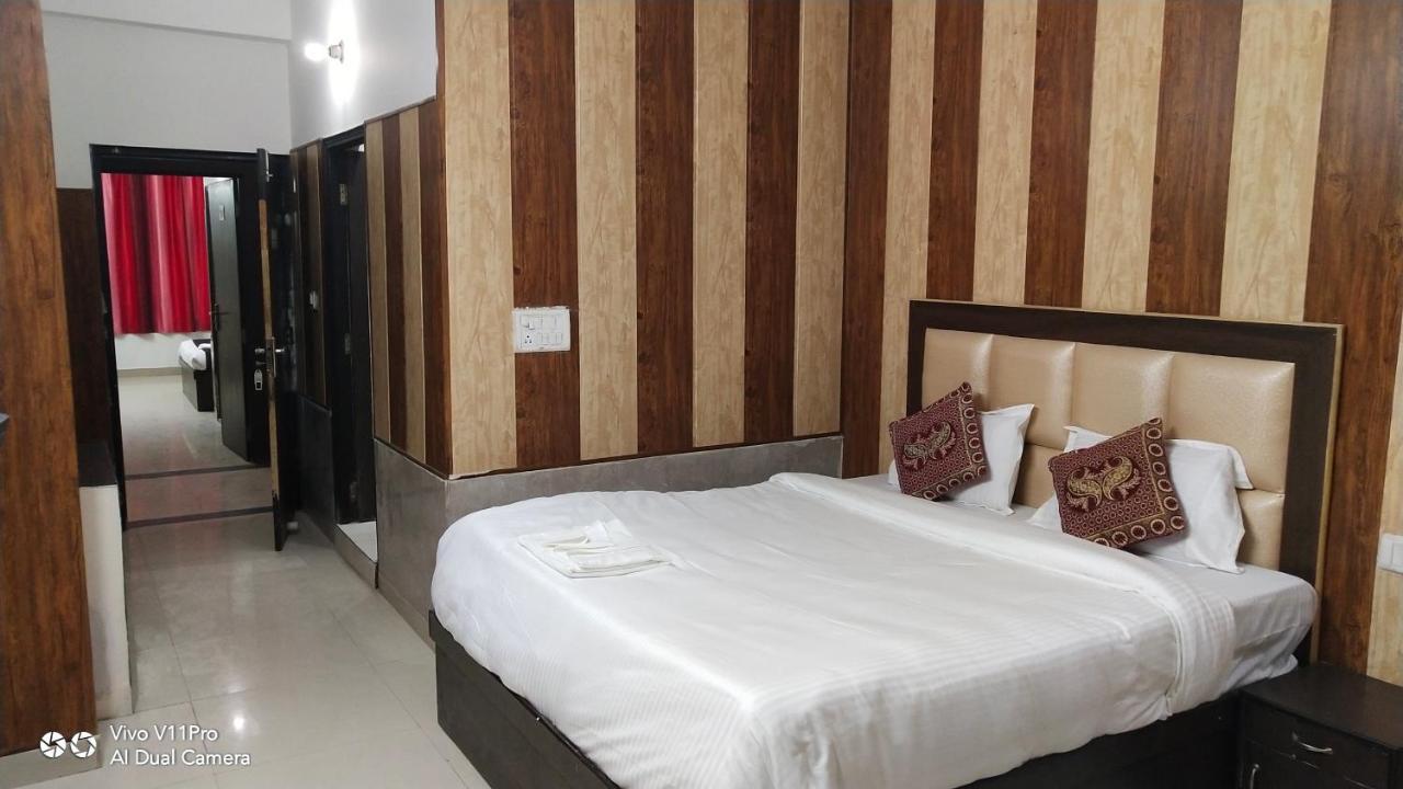 Fabhotel Prashant Palace Mysore Bagian luar foto