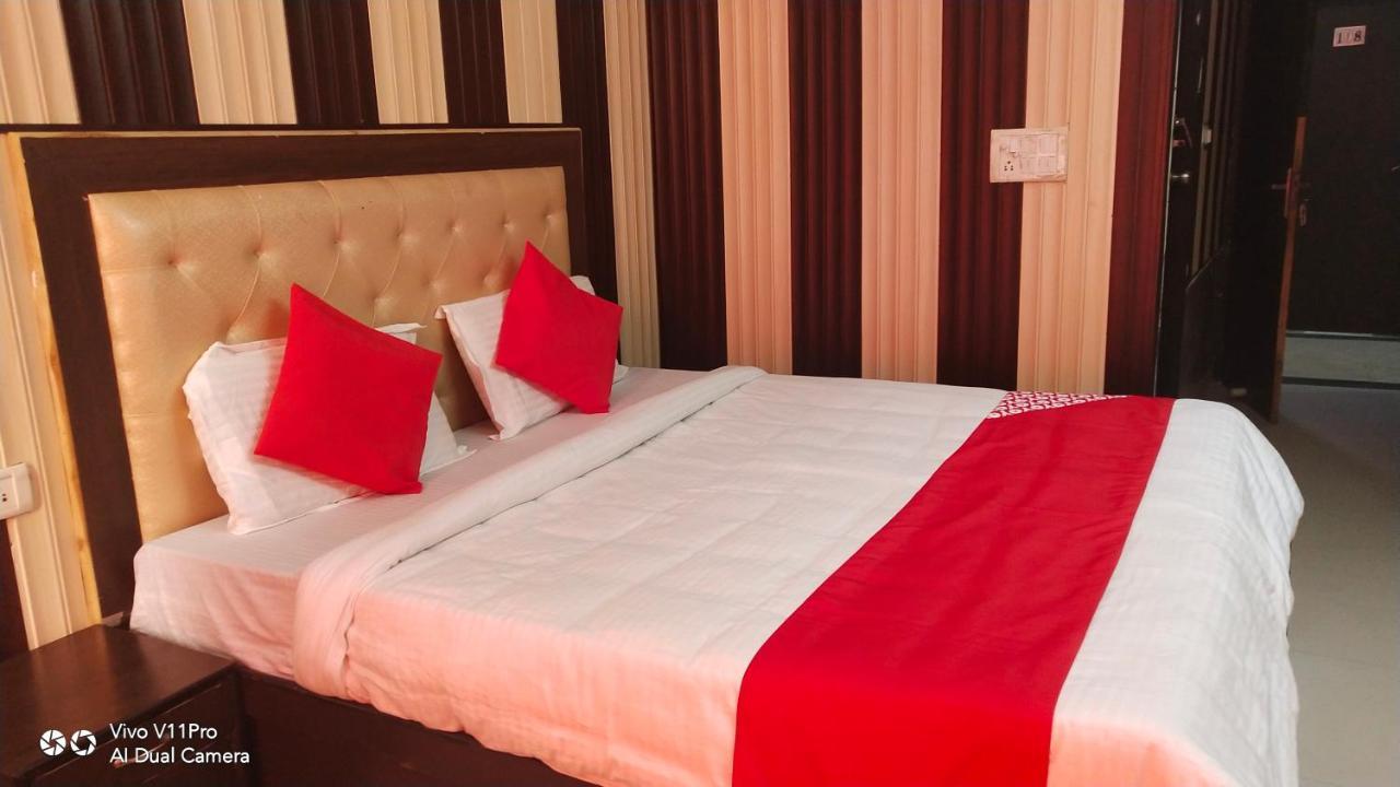 Fabhotel Prashant Palace Mysore Bagian luar foto